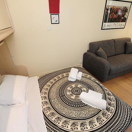Mini Suite Miro Five Stars Holiday House Nice Dış mekan fotoğraf