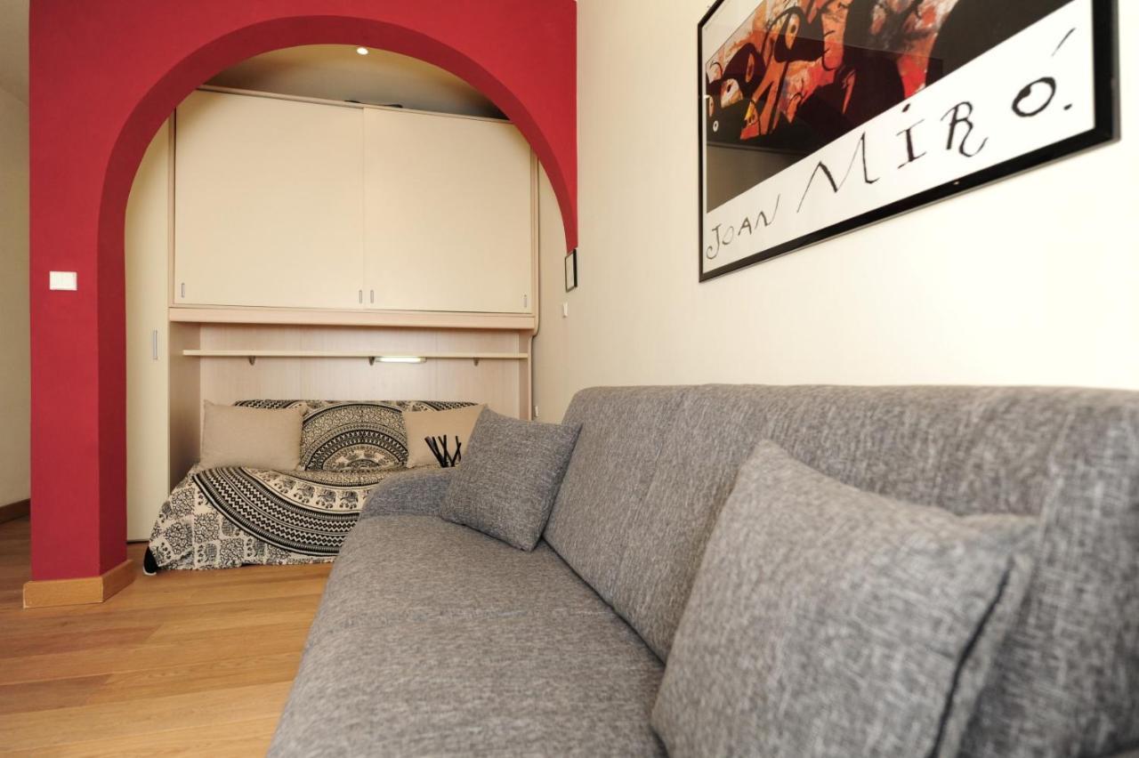 Mini Suite Miro Five Stars Holiday House Nice Dış mekan fotoğraf