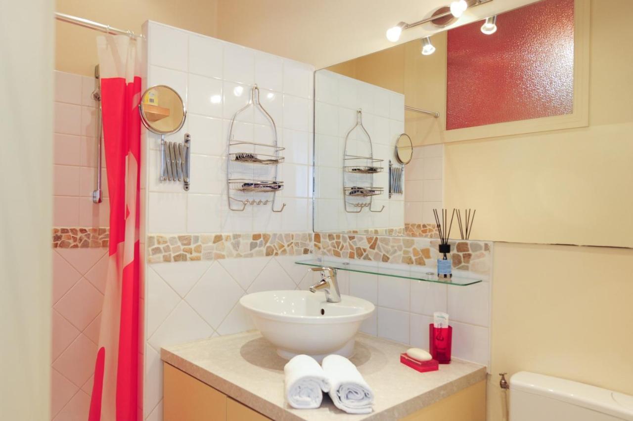 Mini Suite Miro Five Stars Holiday House Nice Dış mekan fotoğraf