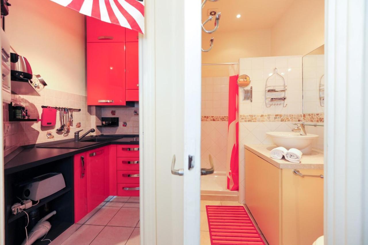 Mini Suite Miro Five Stars Holiday House Nice Dış mekan fotoğraf